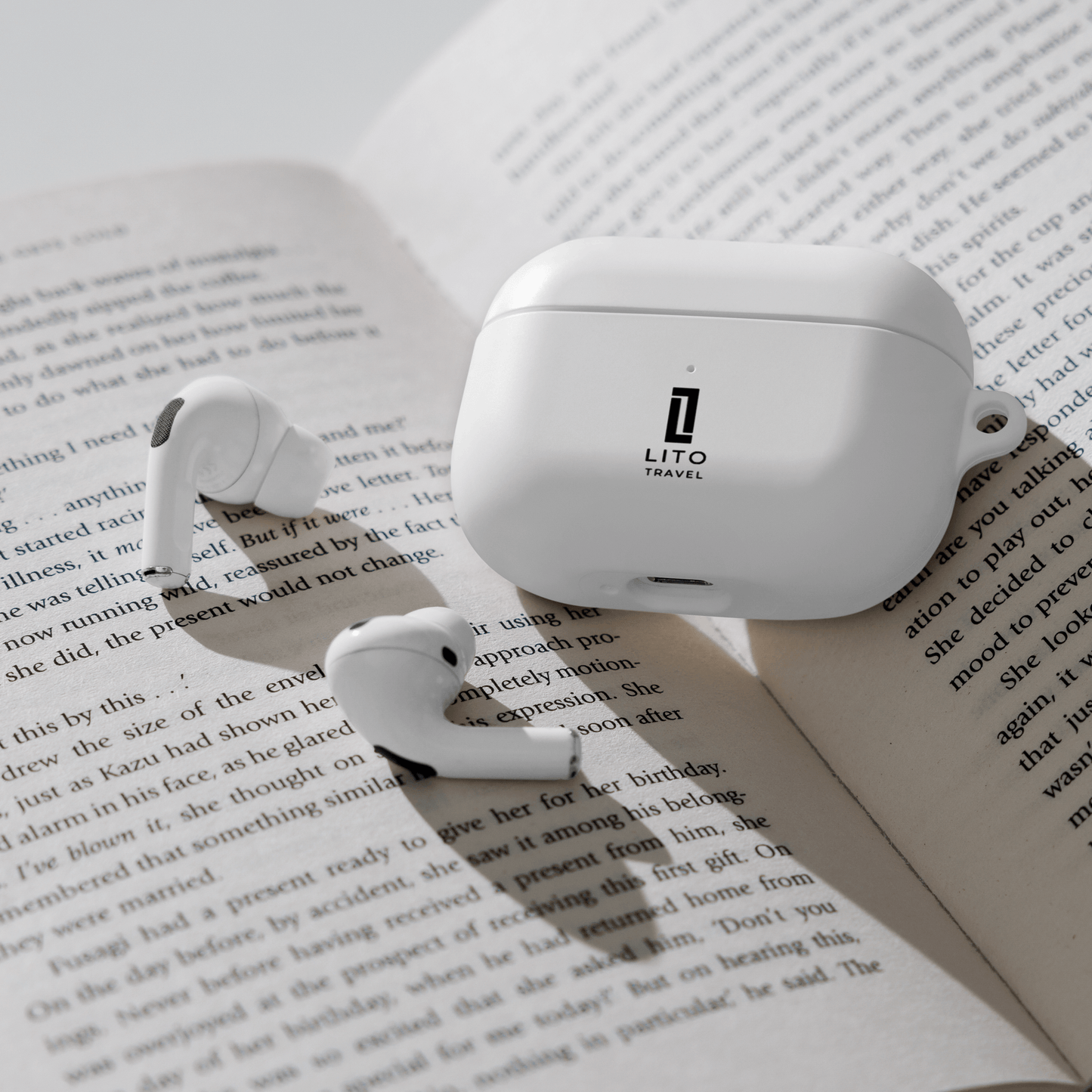 LITO Travel™ AirPods case